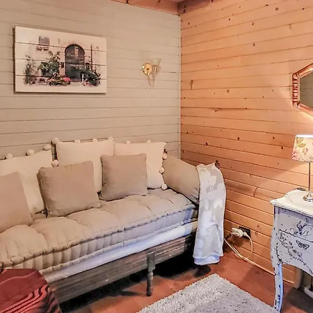 1 Bedroom Gorgeous In * Mullrose